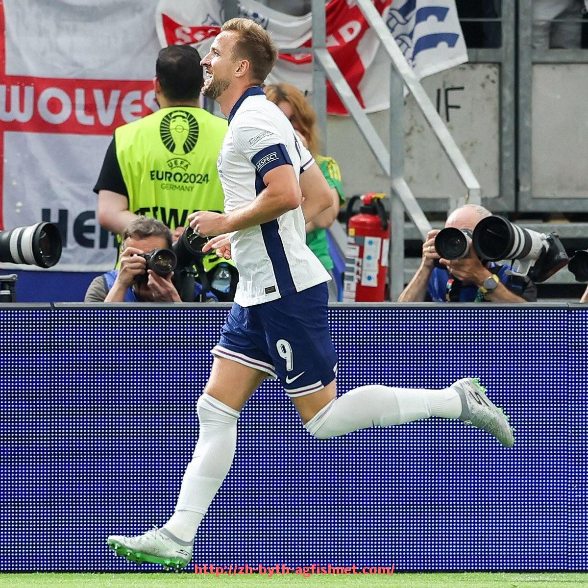 AG捕鱼王官网-意甲联赛中的赞助商与NBA球队的合作分析